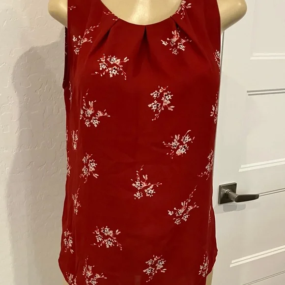 LOFT Burgundy Floral Sleeveless Top - Picture 1 of 5